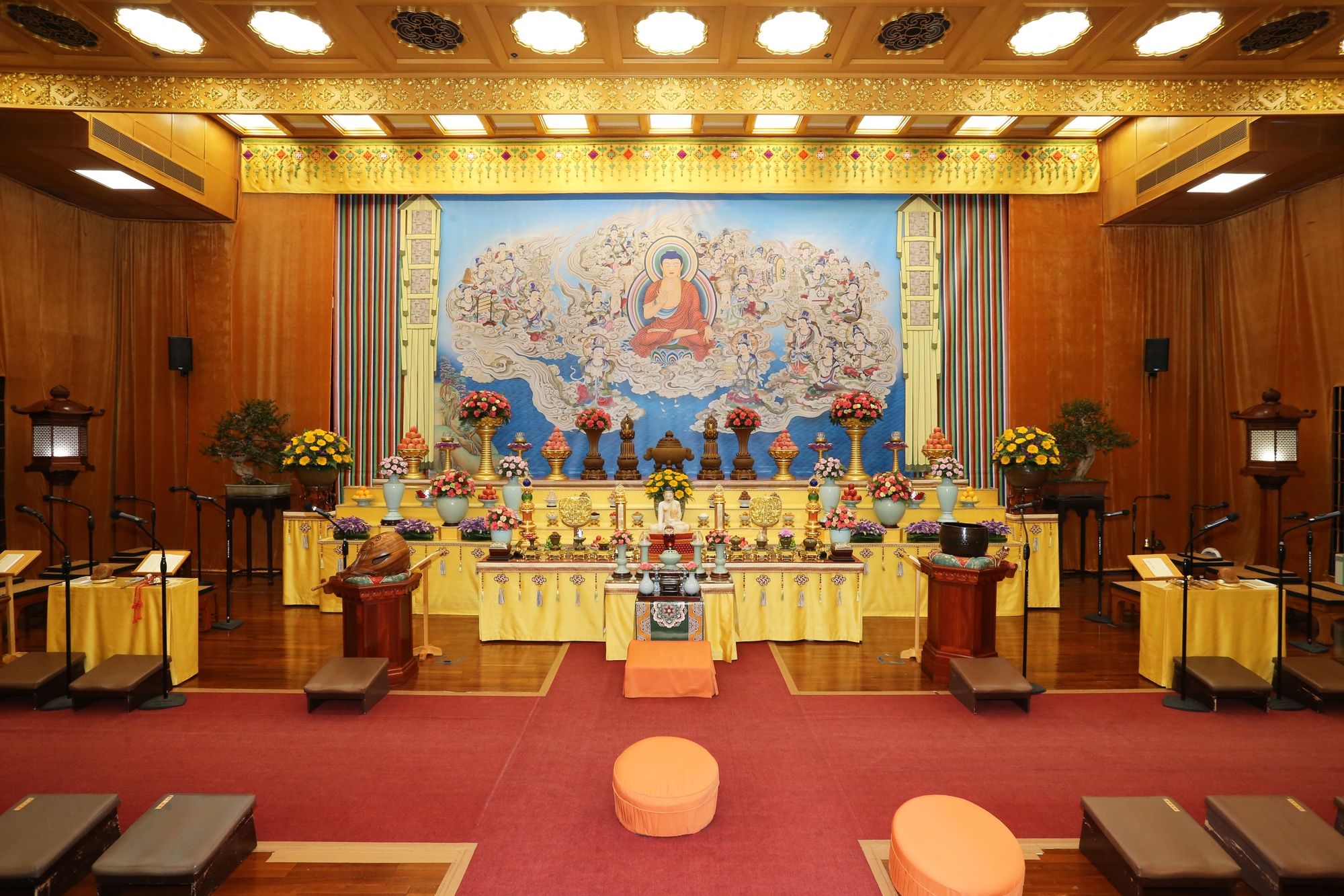 盂兰法会庄严坛场
