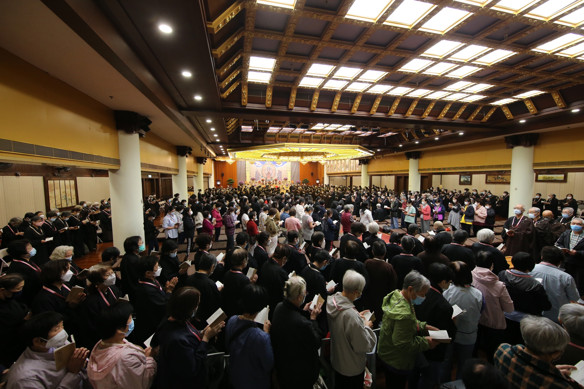 观音诞法会仪式中
